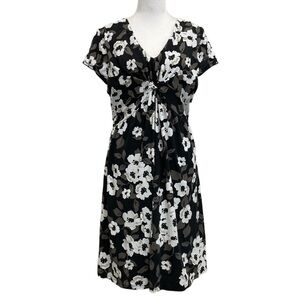Garnet Hill Black & White Floral Twist Front Knee Length Jersey Dress